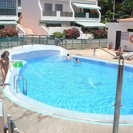 House Parque Azul Playa La Arena Free Wifi Ferienhaus Puerto de Santiago (Tenerife)